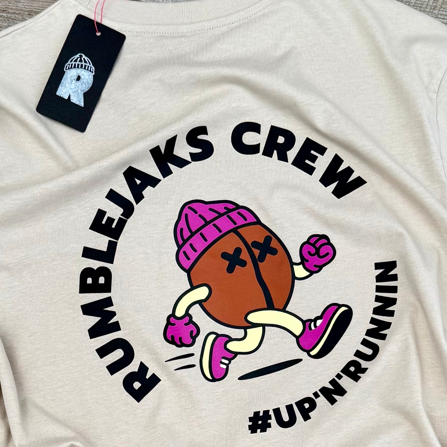 Rumbjaks crew back close up