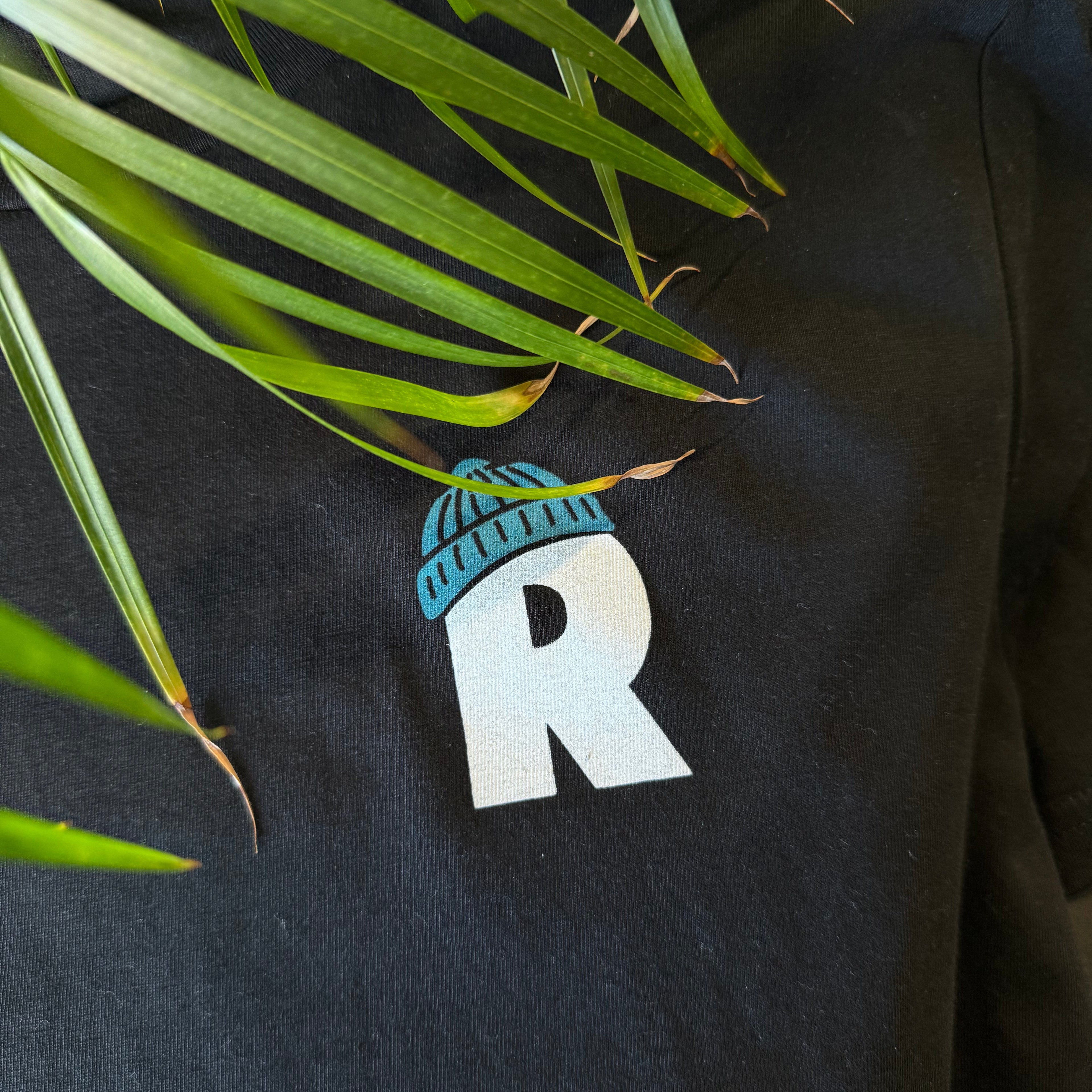 Fuel the mission on black Front